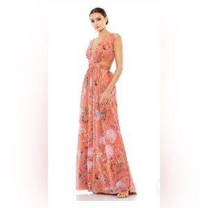 Mac duggal Leena CUT OUT CAP SLEEVE V NECK GOWN